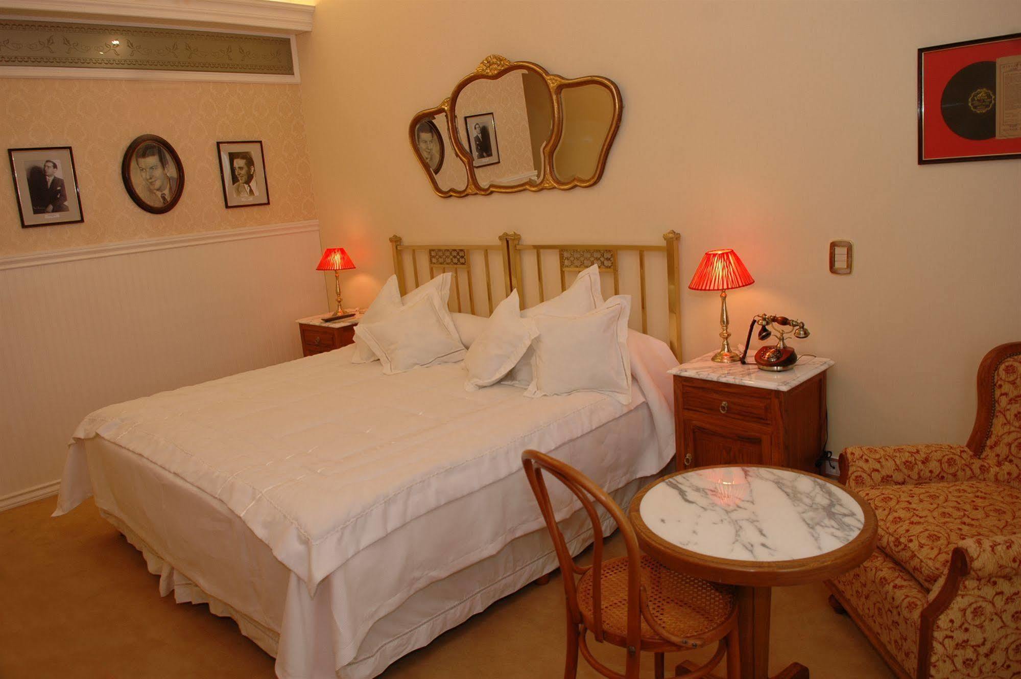 Tanguero Hotel Boutique Antique Буенос-Айрес Номер фото